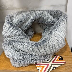 NEW Dylan Bluish Gray Faux Fur Infinity Scarf DBL Wrap OS 100% Polyester